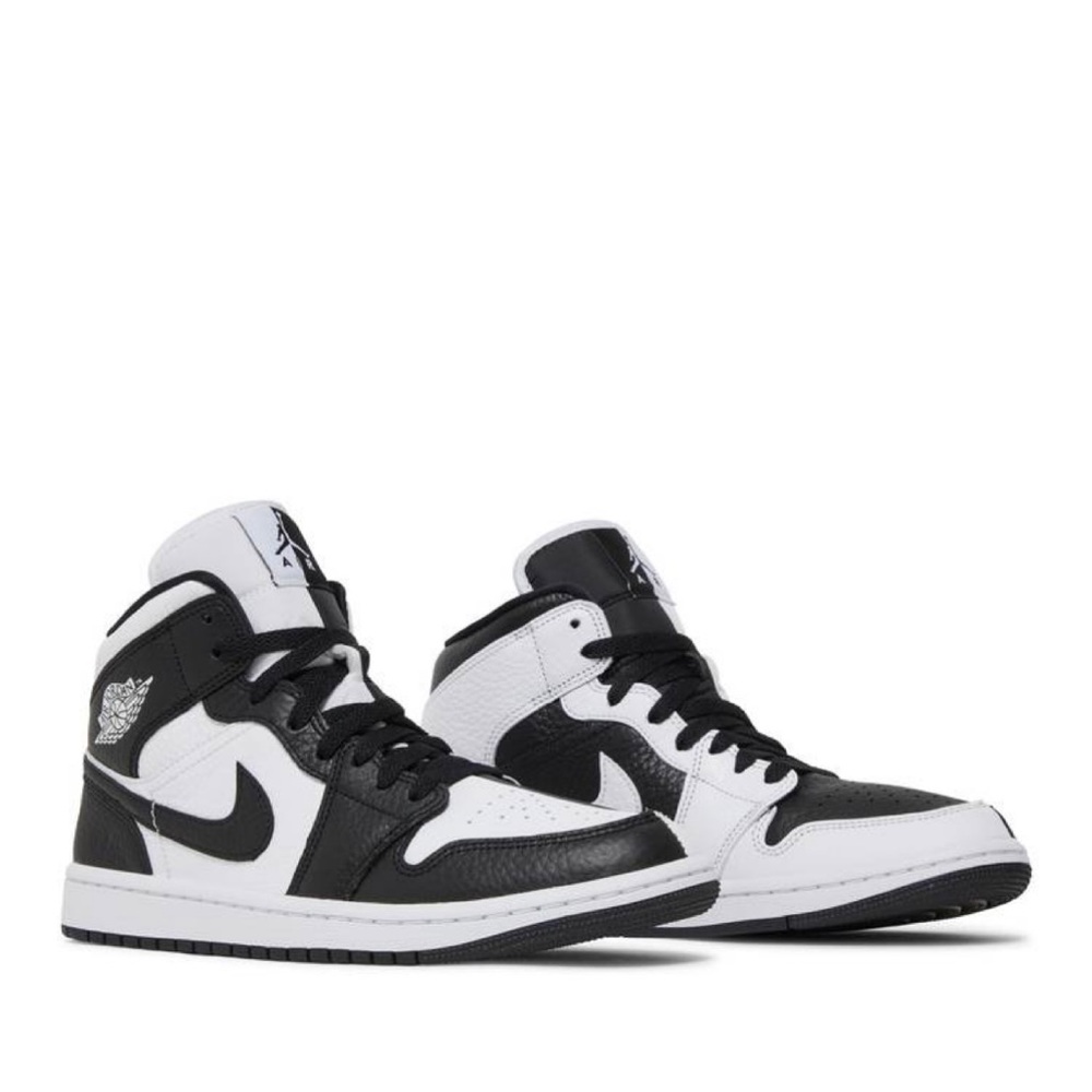 Woman’s Air Jordan mid SE in “homage”